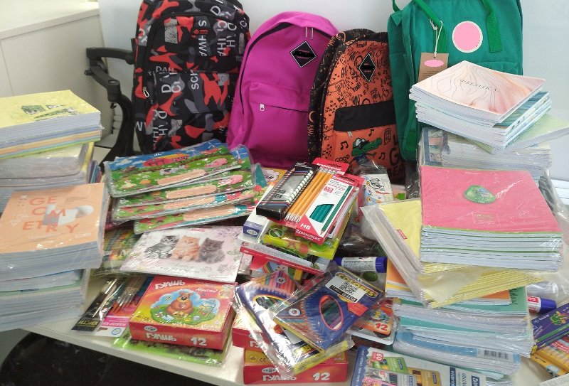 В канун Дня знаний РусГидро собрало «Чемоданы добра» для подопечных социальных учреждений